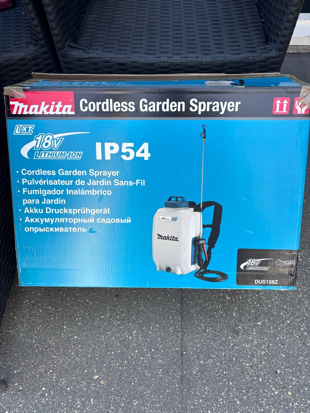 Defect Makita DUS158Z Accu Drukspuit 18V, Ophalen of Verzenden, Zo goed als nieuw, Overige typen