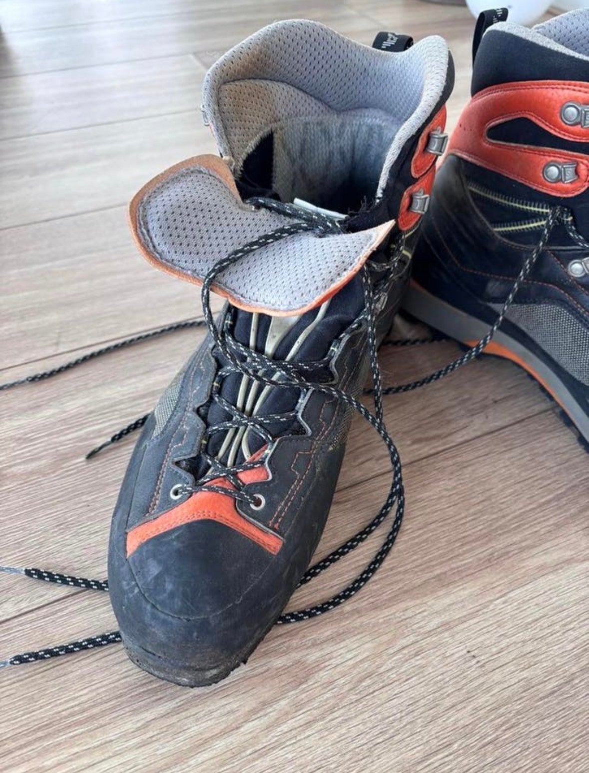 Scarpa D bergschoenen, maat 48 (valt als 46), goede staat, Sport en Fitness, Bergsport en Wandelen, Ophalen of Verzenden, Gebruikt