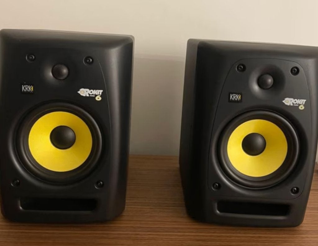 2x KRK 6 actieve monitoren speakers actief 5 6 7 8 @@KOOPJE@
