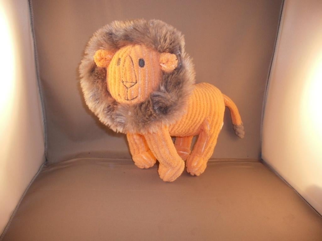 Hema leeuw oranje ribstof bruine manen en op staart 20 cm, Ophalen of Verzenden, Nieuw, Overige typen