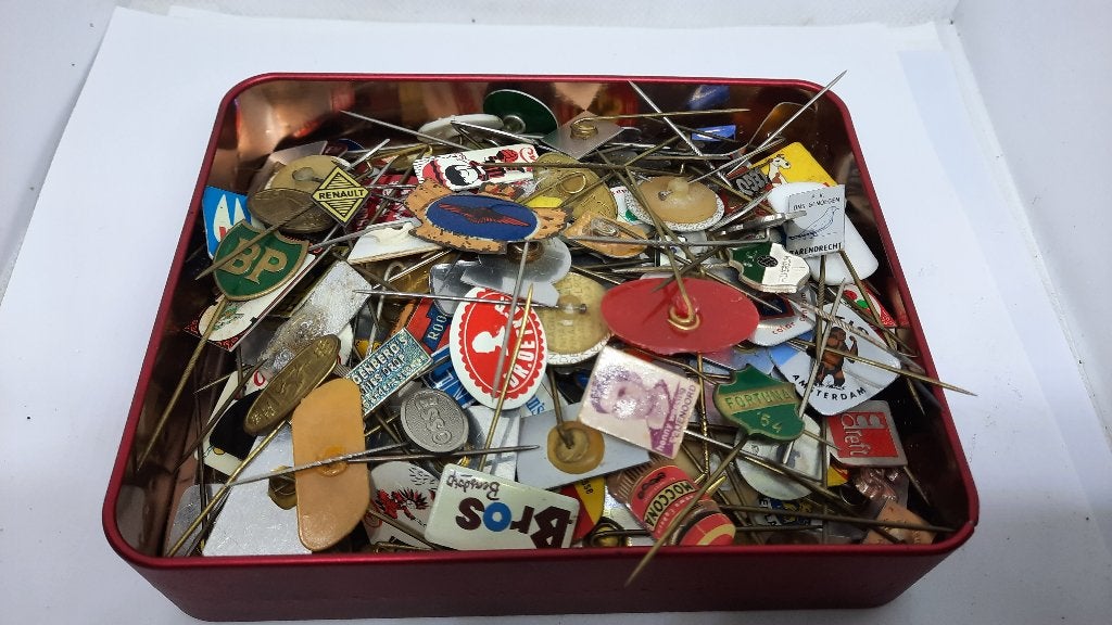 Vintage Partij Verschillende Speldjes, Verzamelen, Speldjes, Pins en Buttons, Ophalen of Verzenden, Gebruikt, Overige onderwerpen