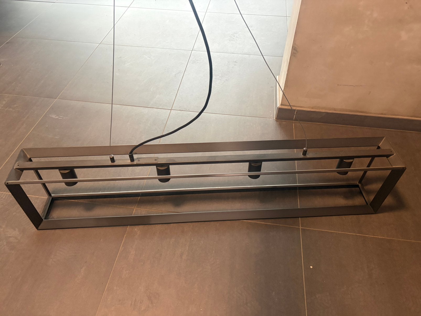 Industriele Hanglamp met 4 lampfittingen, Zo goed als nieuw, Minder dan 100 cm, Metaal, Ophalen