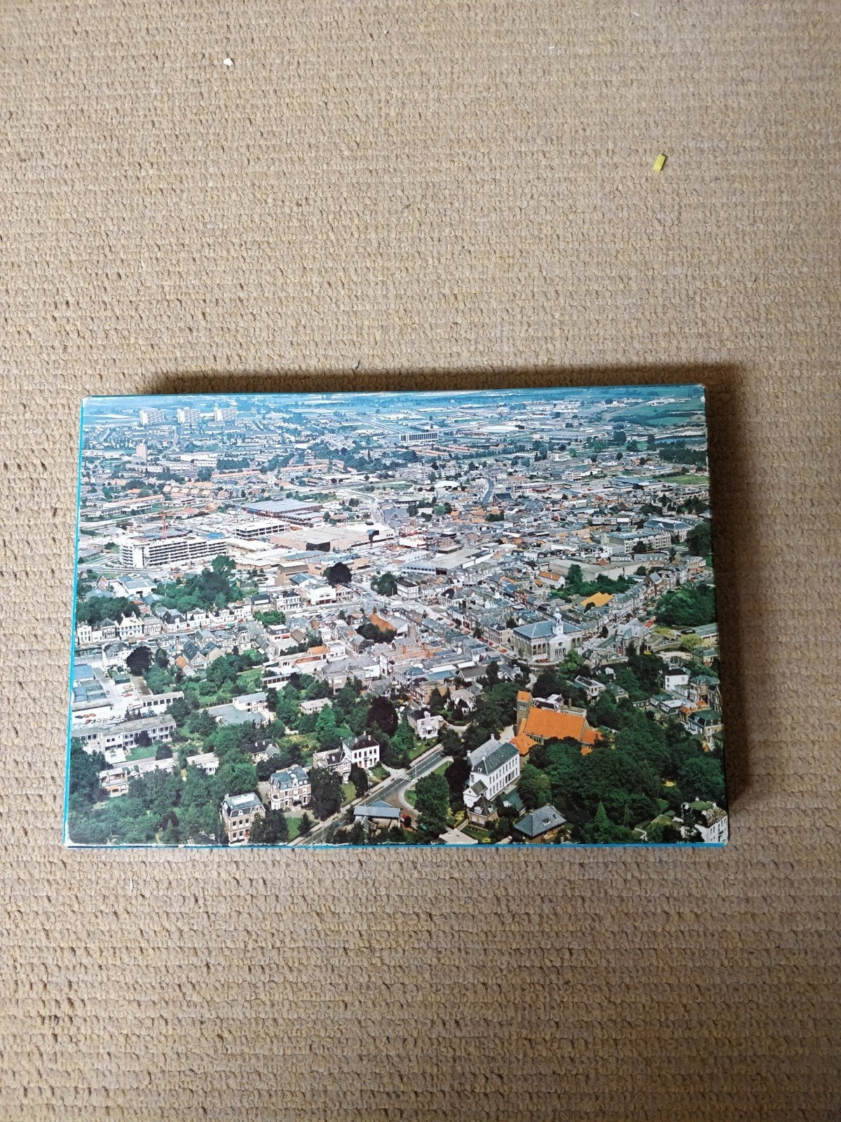 Legpuzzel luchtfoto van Assen (1977) (500 stukjes), Ophalen of Verzenden, 500 t/m 1500 stukjes, Gebruikt, Legpuzzel