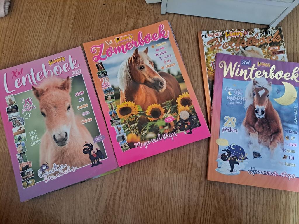 Penny seizoenboeken (8 stuks) 2018-2021, Ophalen, Gelezen, Fictie algemeen