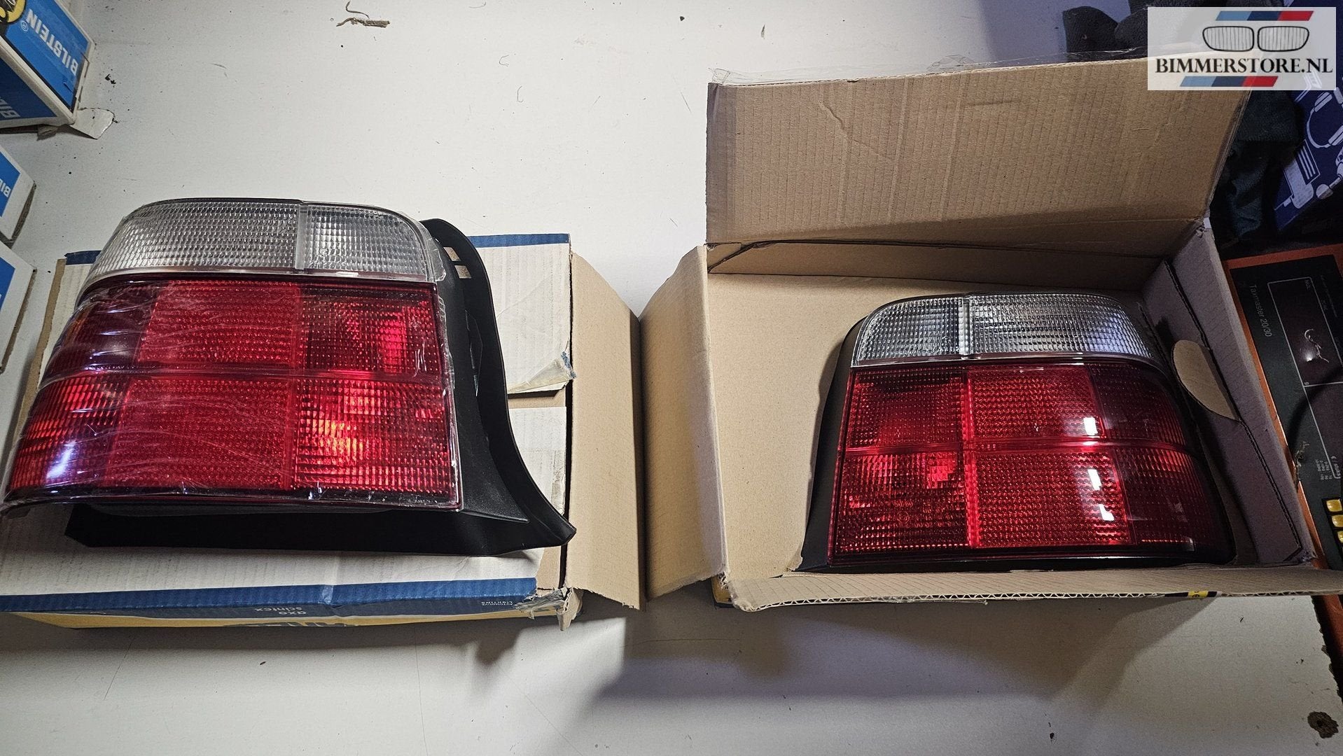 Achterlicht set wit rood BMW 3 serie E36 compact 08314 08315, Gebruikt, -, -, Ophalen of Verzenden