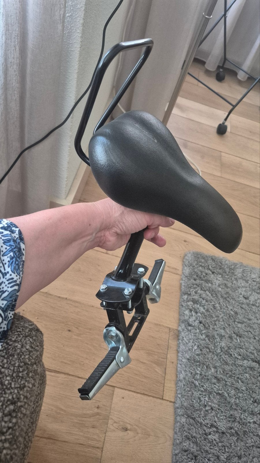 zadelzitje voor op de fiets nieuw, Ophalen, Nieuw, Voetsteuntjes