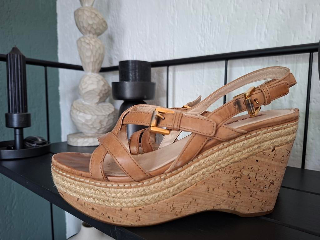 Prada Womens Strappy Nude Leather Cork Wedge Sandals Size 38, Overige kleuren, Prada, Gedragen, Sandalen of Muiltjes