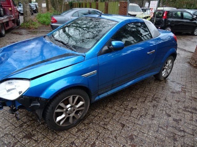 Opel Tigra B Z14XEP bj 2005 1.4 16v 108000 km  voor demontag, Gebruikt, -, -, Opel