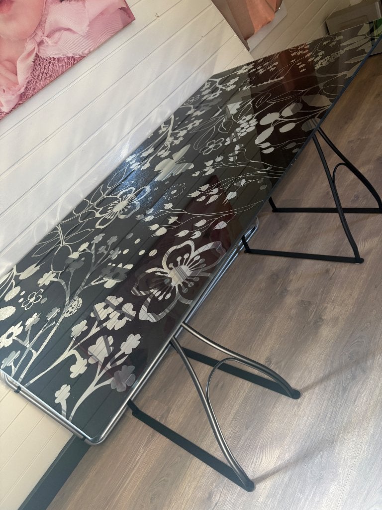 Glazen tafel met motief, Ophalen, Gebruikt, 100 tot 150 cm, 50 tot 100 cm