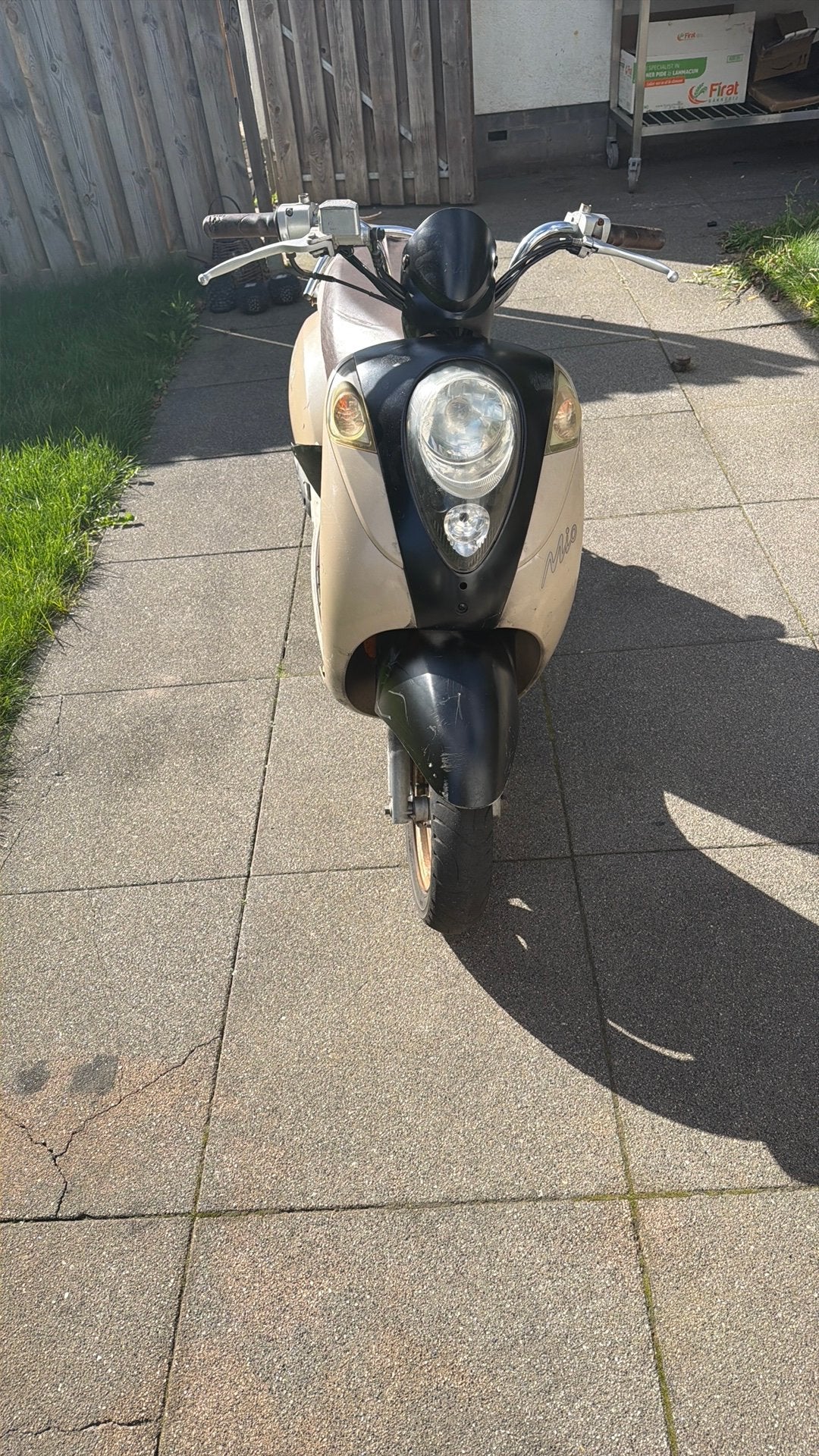Sym mio zonder 123, Ophalen, Zo goed als nieuw, Benzine, Mio