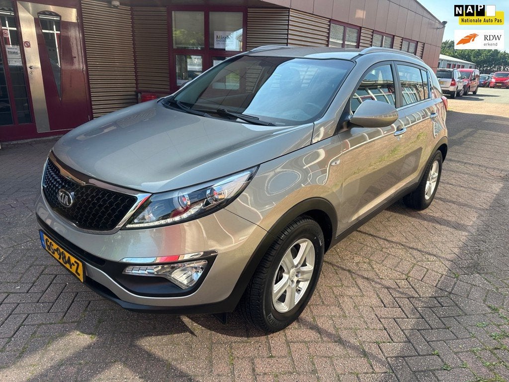 Kia Sportage 1.6 GDI X-treme ComfortLine NAVI CAMERA DEALER, Voorwielaandrijving, 135 pk, 4 cilinders, Automatische klimaatregeling