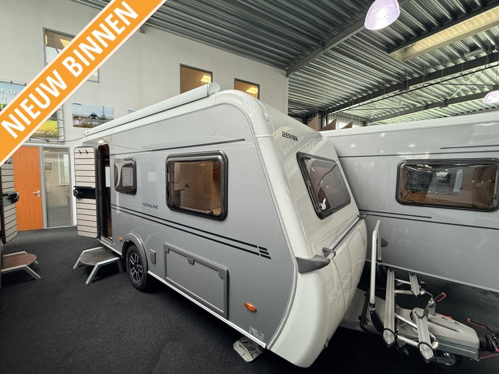 Eriba Novaline 470 2026, Caravans en Kamperen, Caravans, Standaardzit, Bedrijf, Tot en met 3, 5 tot 6 meter