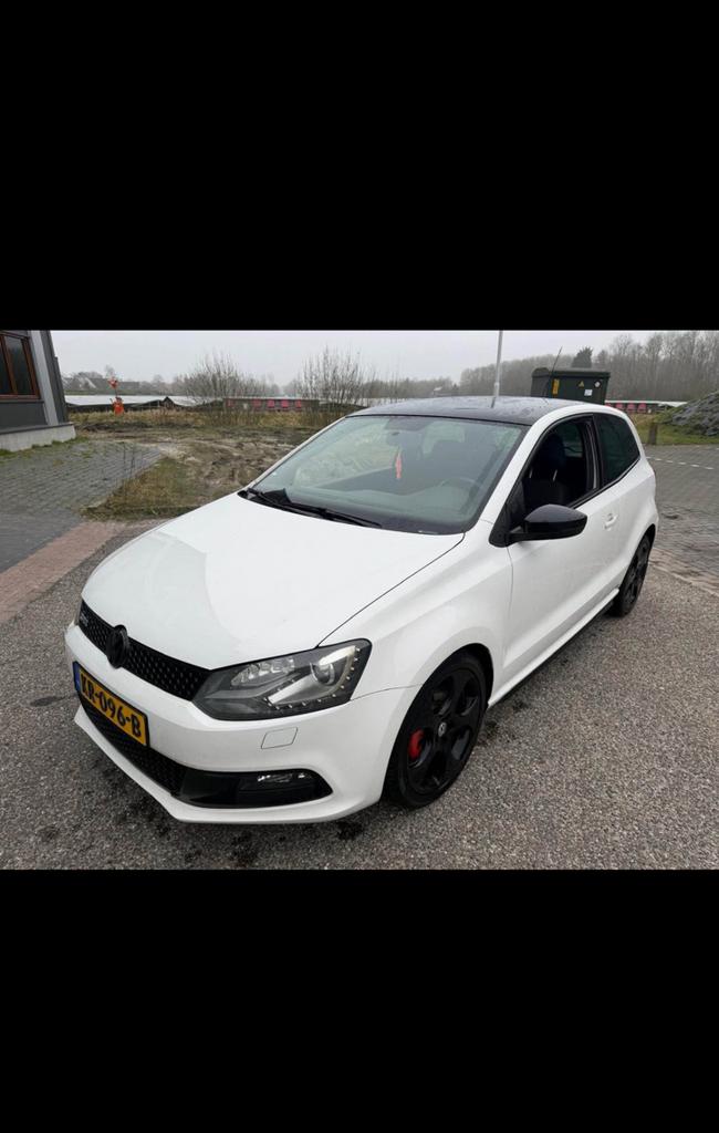 Volkswagen Polo 1.4 TSI 132KW DSG 2010 Wit, 1169 kg, 4 cilinders, 179 pk, Wit