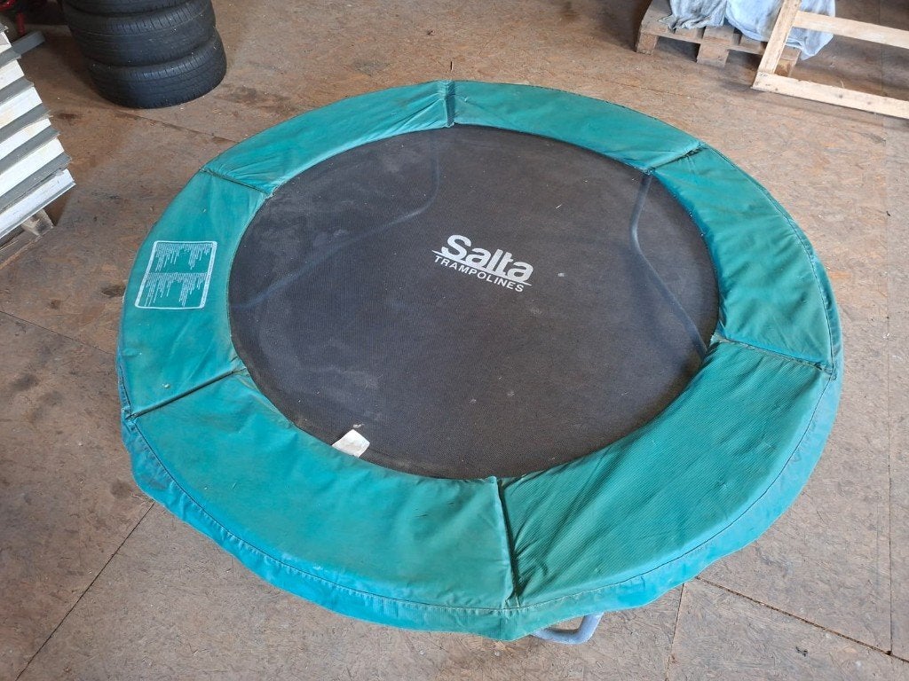 Kinder trampoline, Ophalen, Gebruikt