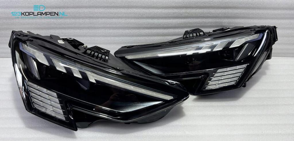 Audi RS3 S3 8Y Matrix Full Led koplamp links rechts, Ophalen, Gebruikt, -, -