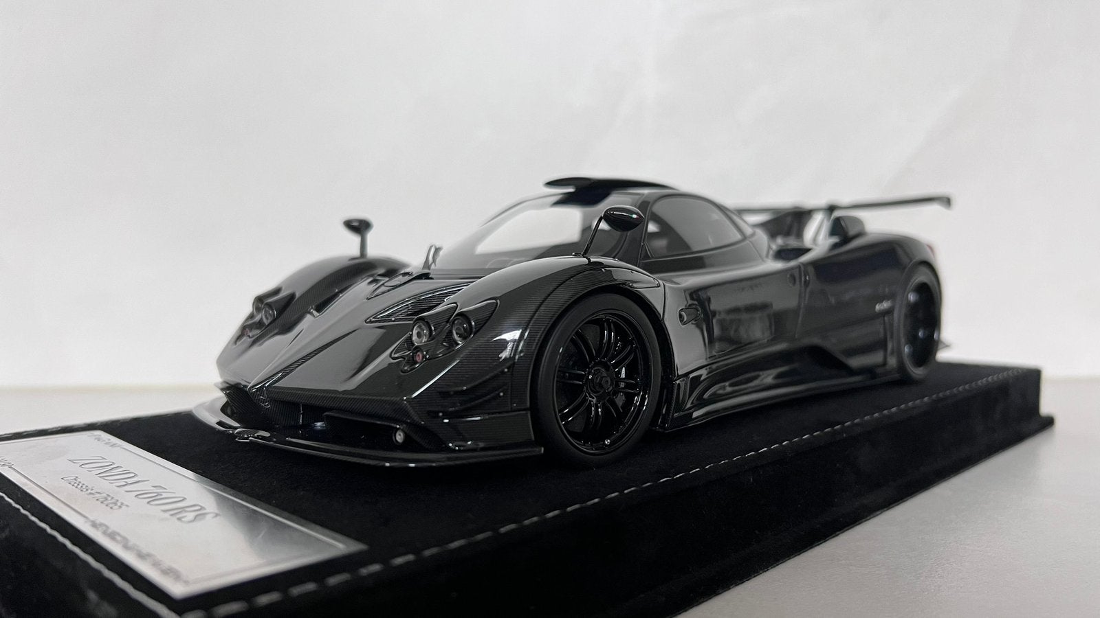 1/18 HH Henson Heaven Pagani Zonda 760 RS Carbon Black, Ophalen of Verzenden, Zo goed als nieuw, Overige merken