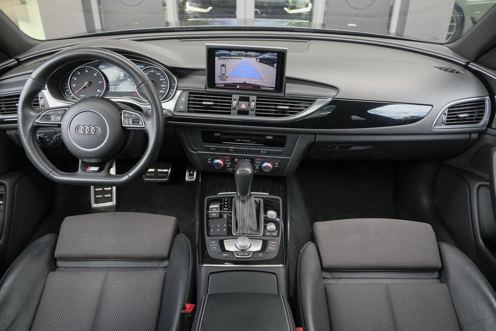 Audi A6 Avant 1.8 TFSI 190pk S-Line Panoramadak Black editio, Auto's, Audi, Gebruikt, Zwart, 1570 kg, Automatische klimaatregeling