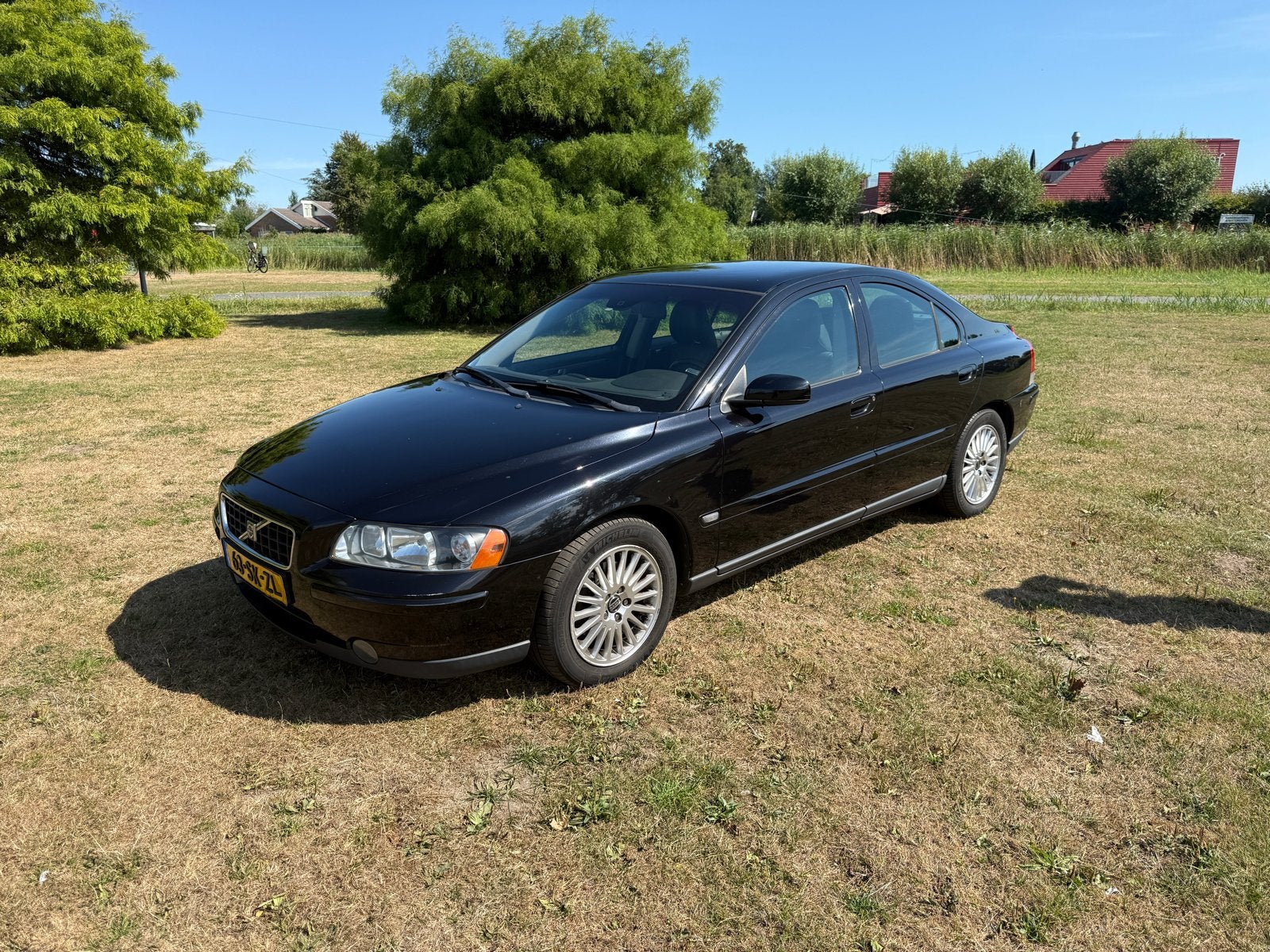 Volvo S60 2.4 140PK AUT 2006 Zwart, S60, Zwart, 75 €/maand, 2435 cc