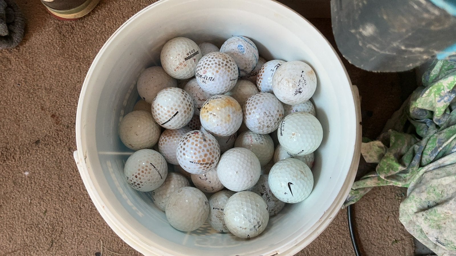 100 gebruikte golfballen, Sport en Fitness, Ophalen of Verzenden, Gebruikt, Bal(len)