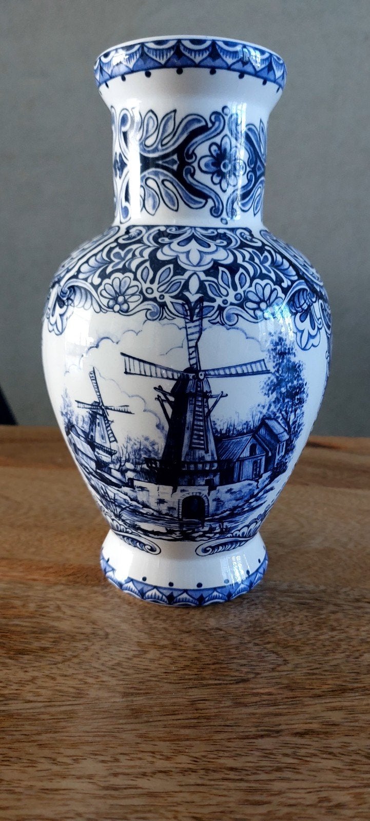 Delfts blauw vaas met Molens, Ophalen of Verzenden, Blauw