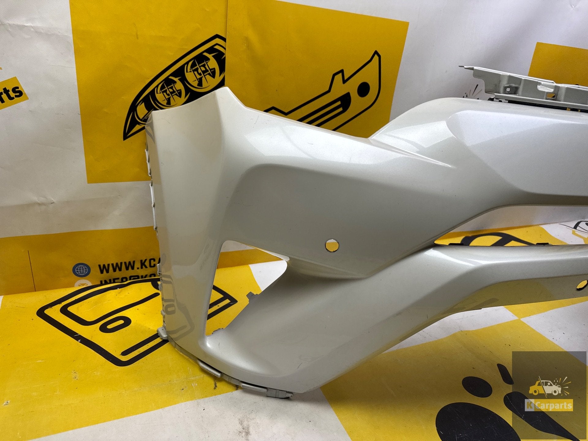 Voorbumper Toyota CHR C-HR origineel bumper 52119-F4010, Auto-onderdelen, Info@toyota.co.jp, Gebruikt, Voor, Toyota Motor Corporation