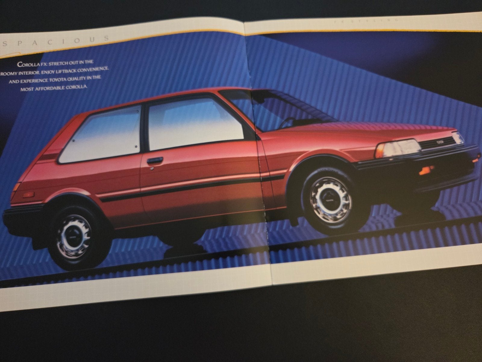 Brochure Toyota Corolla FX 1988 USA, Ophalen of Verzenden, Zo goed als nieuw, Toyota