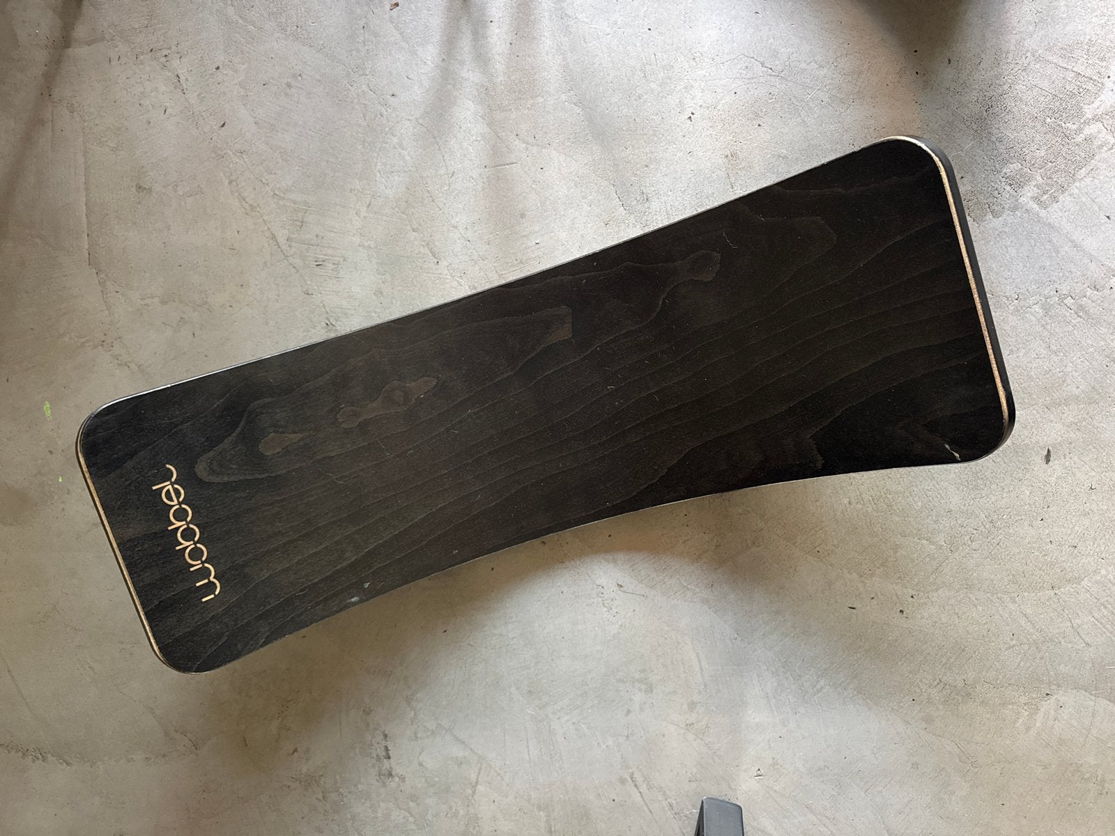 Wobbel Board Zwart met Vilt Onderkant