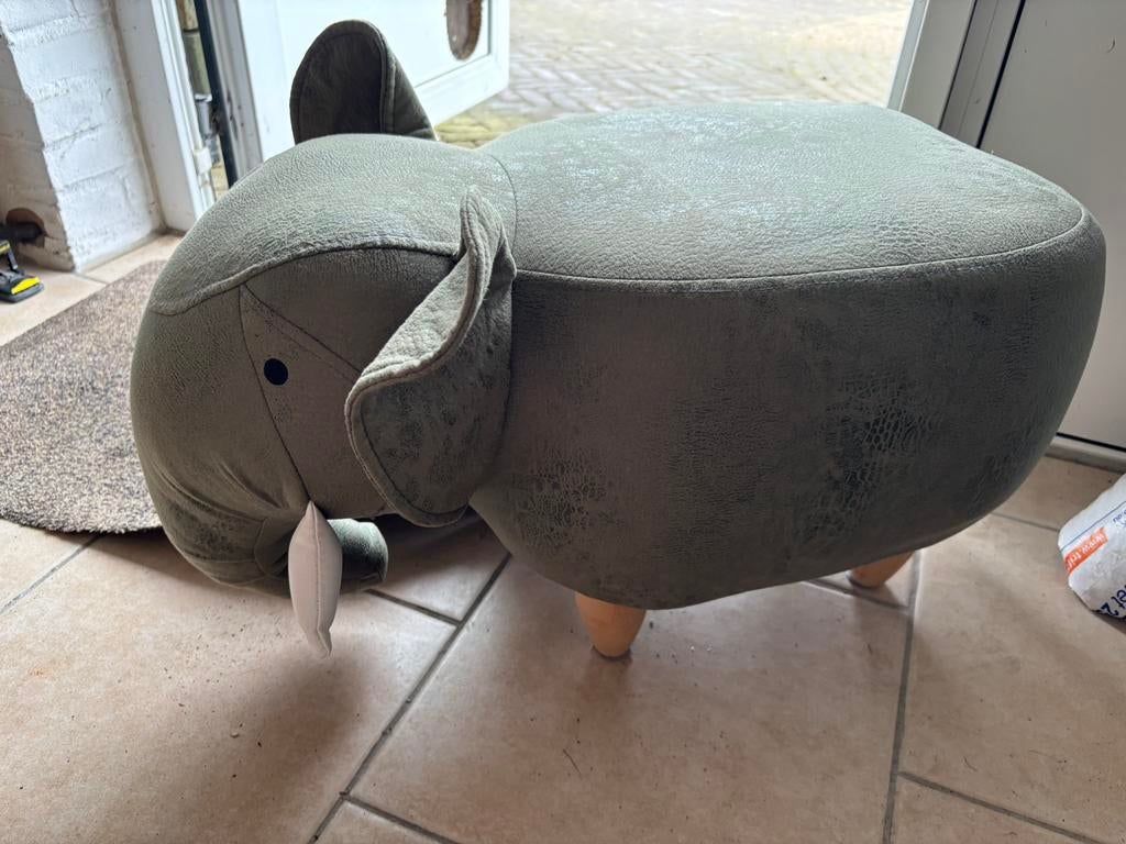 Leuke kinderpoef olifant, Huis en Inrichting, Ophalen, Minder dan 50 cm, Gebruikt, 75 tot 100 cm