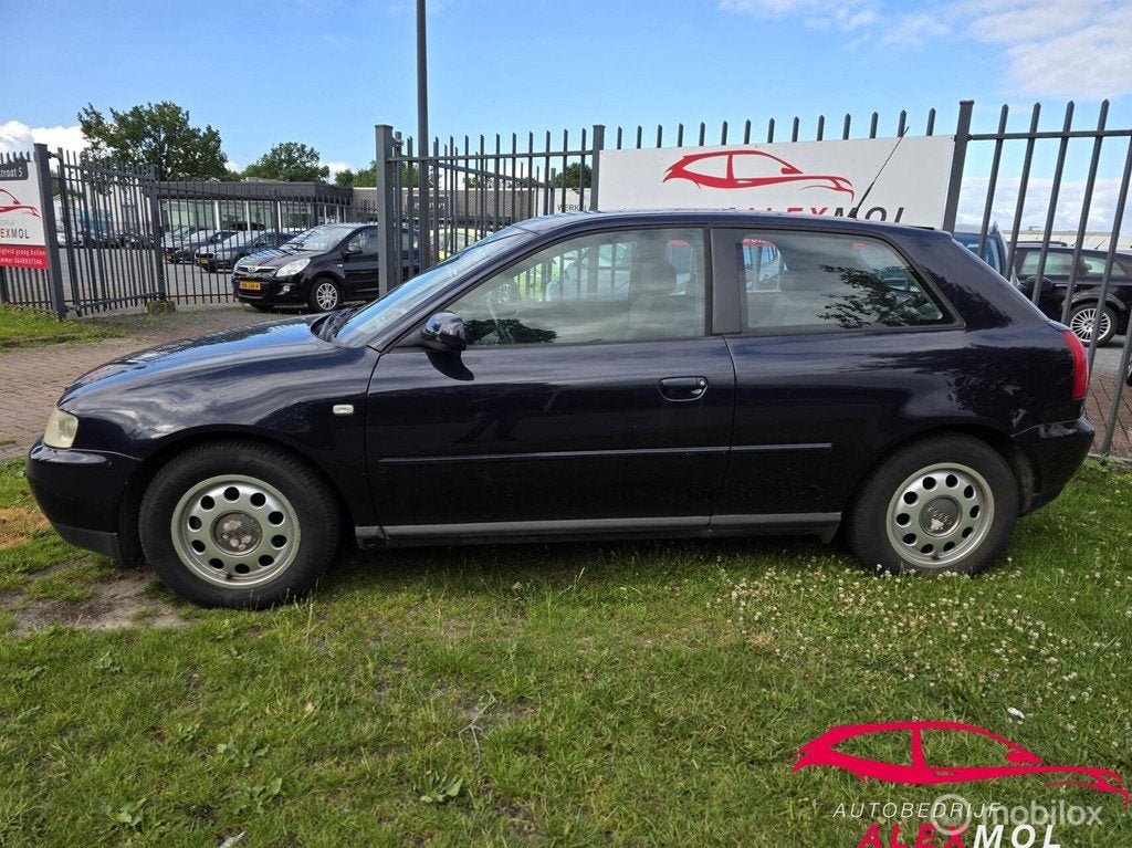 Audi A3 1.6 Ambiente, Auto's, Audi, Bedrijf, Te koop, A3, ABS, Airbags, Airconditioning, Alarm, Automatische klimaatregeling, Centrale vergrendeling