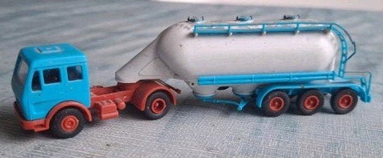Kibri 1632 Mercedes-Benz met silo-oplegger H0, Ophalen of Verzenden, Gebruikt, Bus of Vrachtwagen, Overige merken