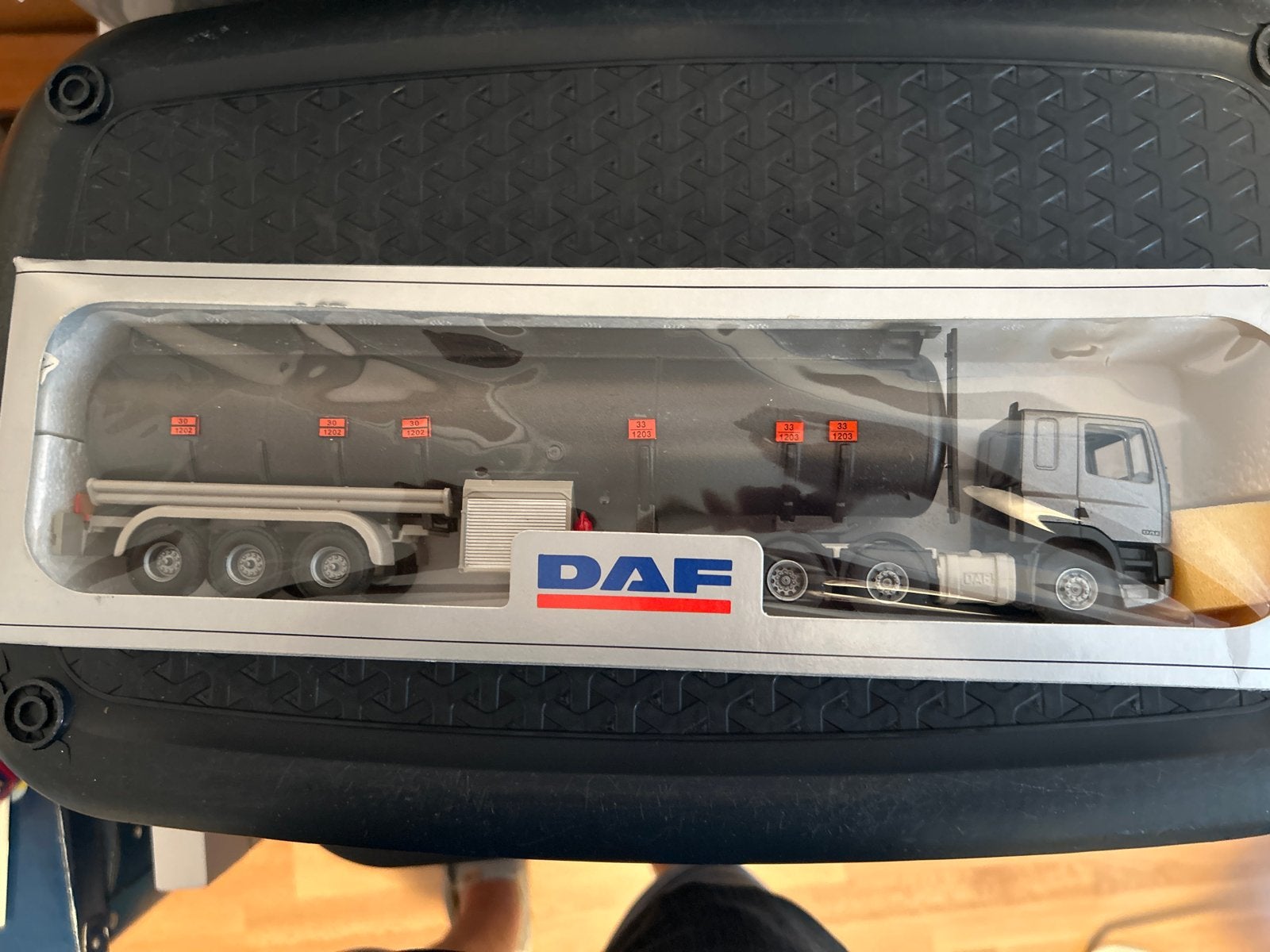 DAF gevaarlijke stoffen vrachtwagen Zo goed als nieuw, Ophalen of Verzenden, Nieuw, Bus of Vrachtwagen, Tekno
