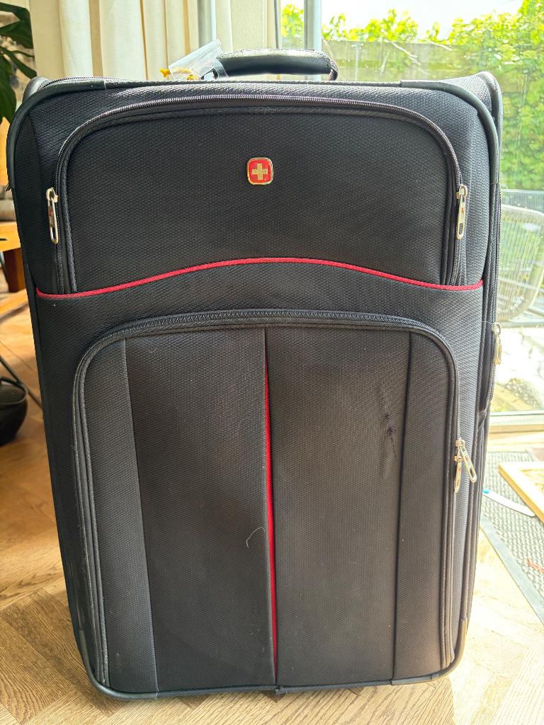 SwissGear reiskoffer 65x45x25 cm, Ophalen, Wieltjes, Gebruikt, Hard kunststof