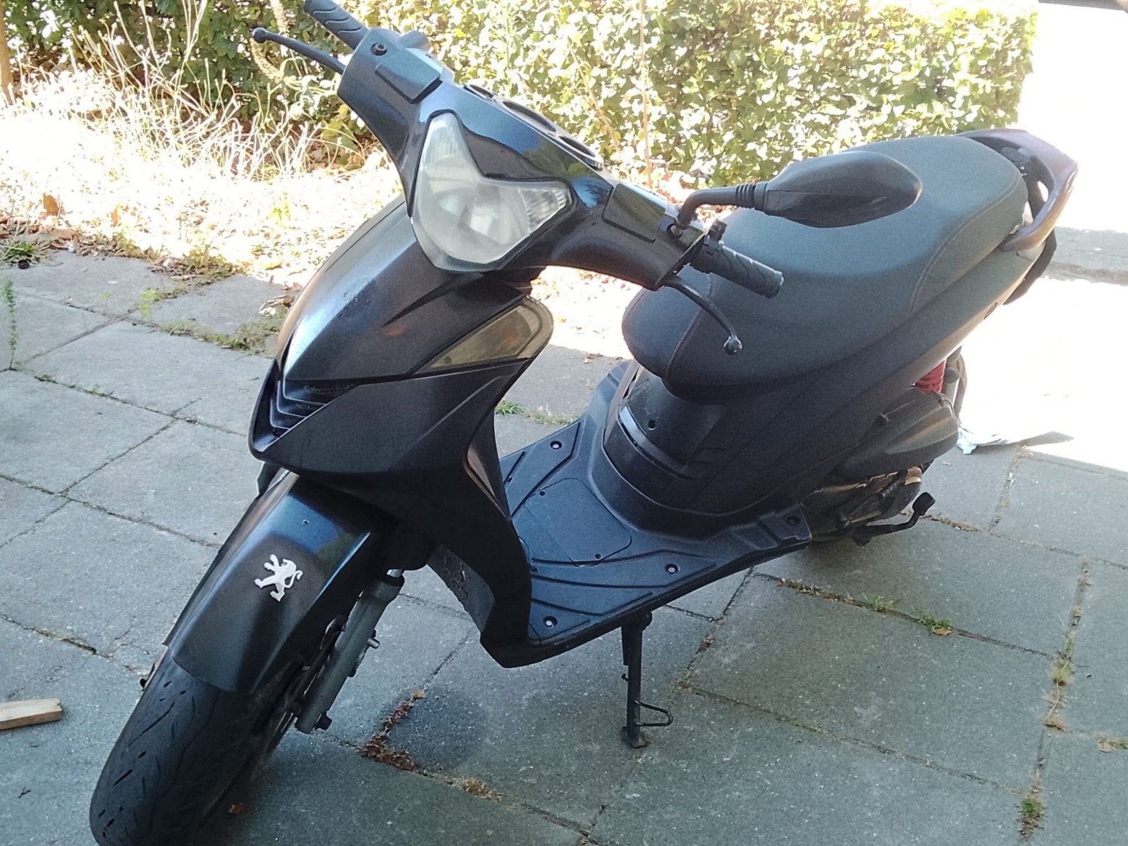 BTC Travis scooter, Fietsen en Brommers, Snorfietsen en Snorscooters, Ophalen, Gebruikt, Benzine, Overige merken