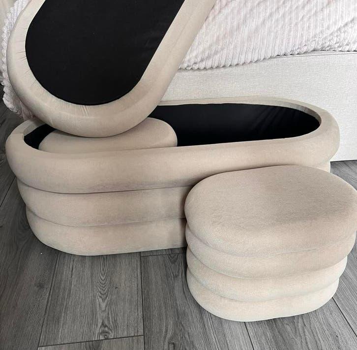 Poef beige nieuw, Ophalen, Zo goed als nieuw, 50 tot 75 cm
