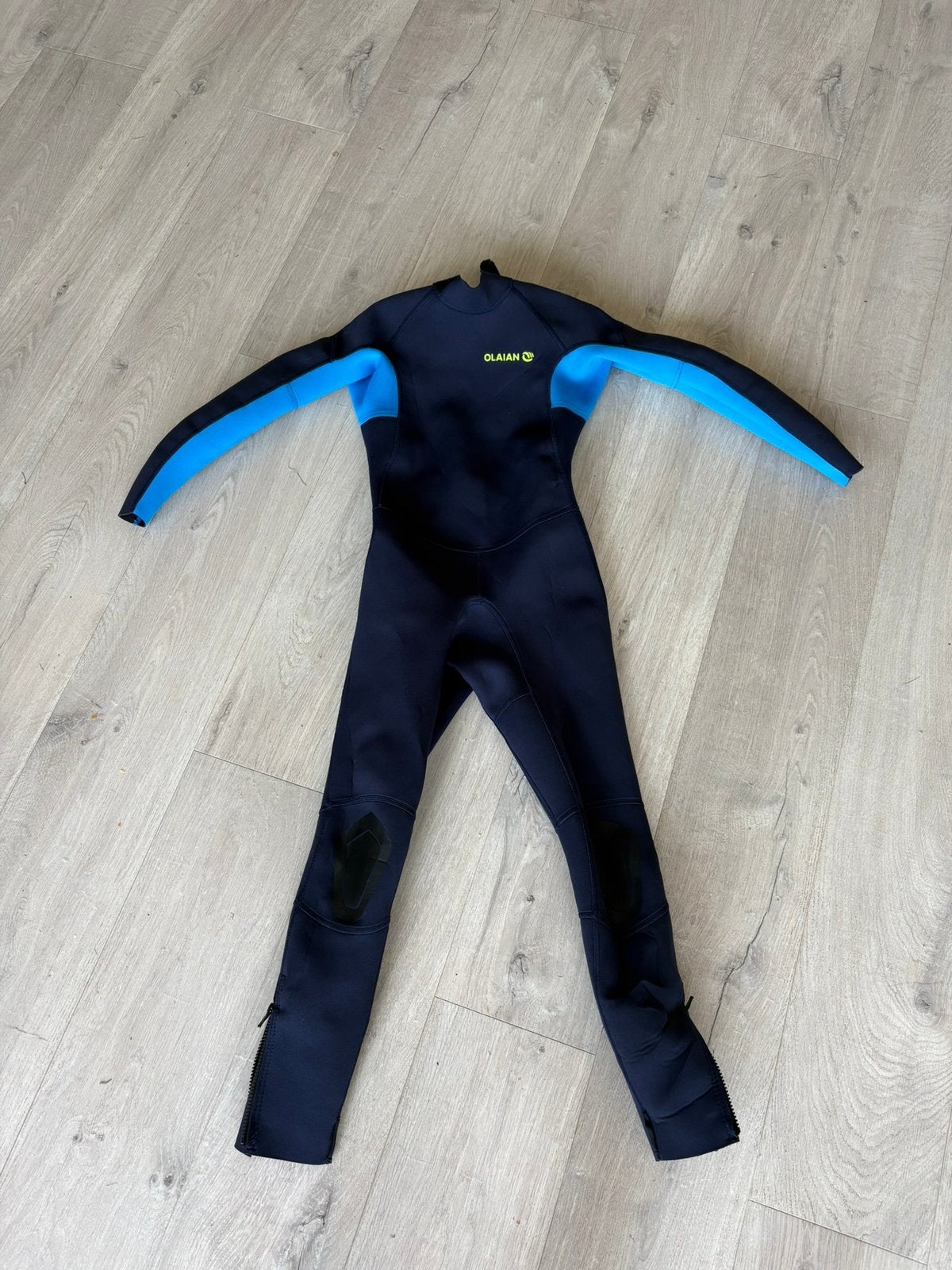 Wetsuit, Watersport en Boten, Ophalen of Verzenden, Zo goed als nieuw, Kind, Wetsuit