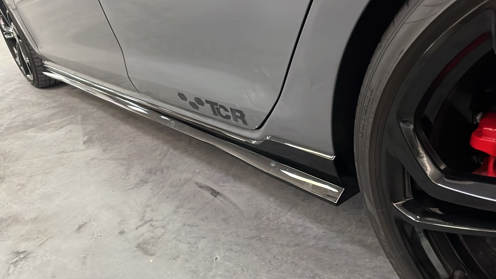 VW Golf 7.5 MK7 GTI TCR originele linker sideskirt, Ophalen of Verzenden, Gebruikt, Links, Volkswagen