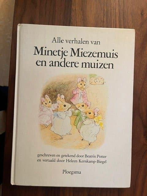Beatrix Potter / Alle verhalen van Minetje Miezemuis en ande, Boeken, Ophalen of Verzenden, Zo goed als nieuw, Fictie algemeen