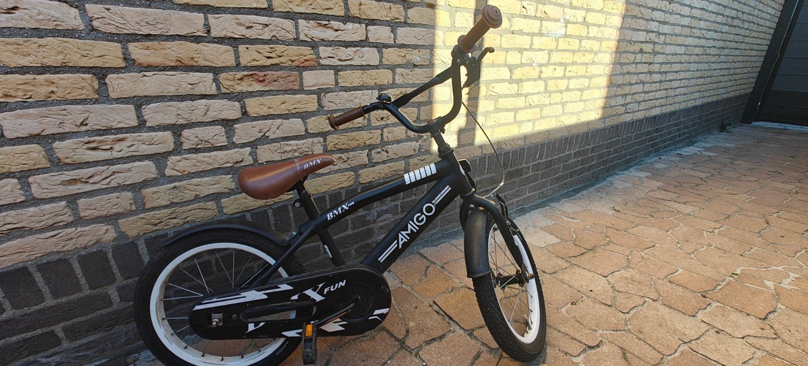 BMX Amigo kinderfiets - Zadel licht beschadigd, Ophalen, Gebruikt, 16 tot 20 inch, BMX Amigo