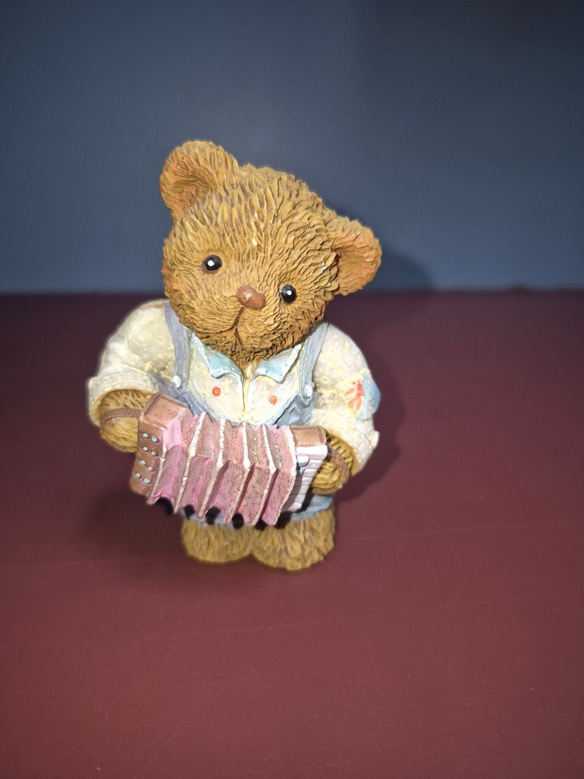 Teddie Beeldje met Accordeon, Ophalen of Verzenden, Zo goed als nieuw, Dier