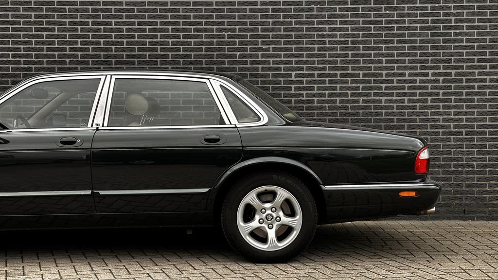 Jaguar XJ 3.2 V8 Sovereign | Orgineel NL | Historie aanwezig, foto 8