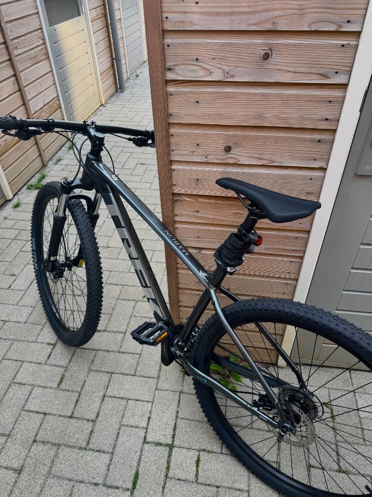 Mountainbike Trek Marlin 5, Ophalen, Zo goed als nieuw, Trek
