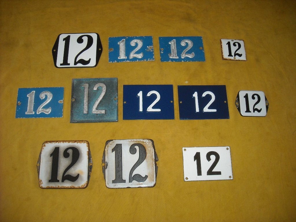 oud emaille huisnummer 12 ook 13 14 15 16 17 18 19 20 21 22, Antiek en Kunst, Ophalen of Verzenden