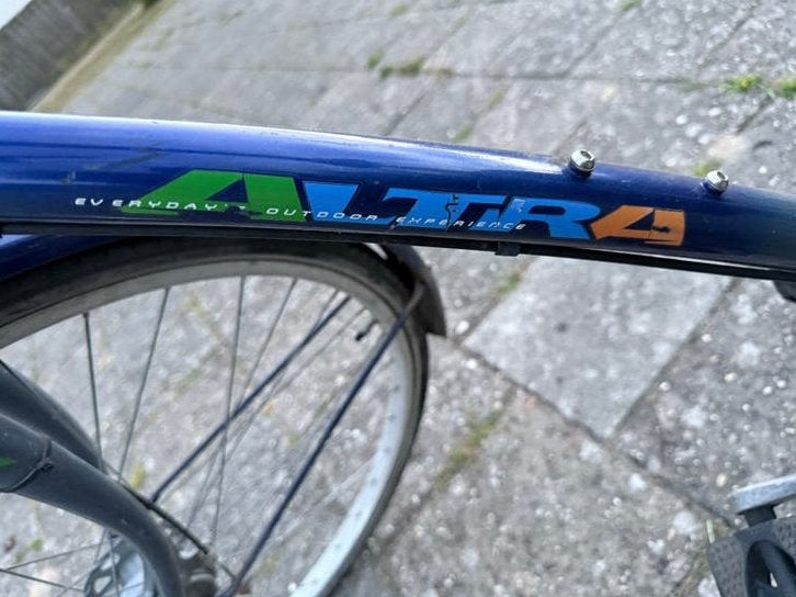 Altra stadsfiets met versnellingen en fietstassen, Ophalen, Gebruikt, Overige merken, Versnellingen