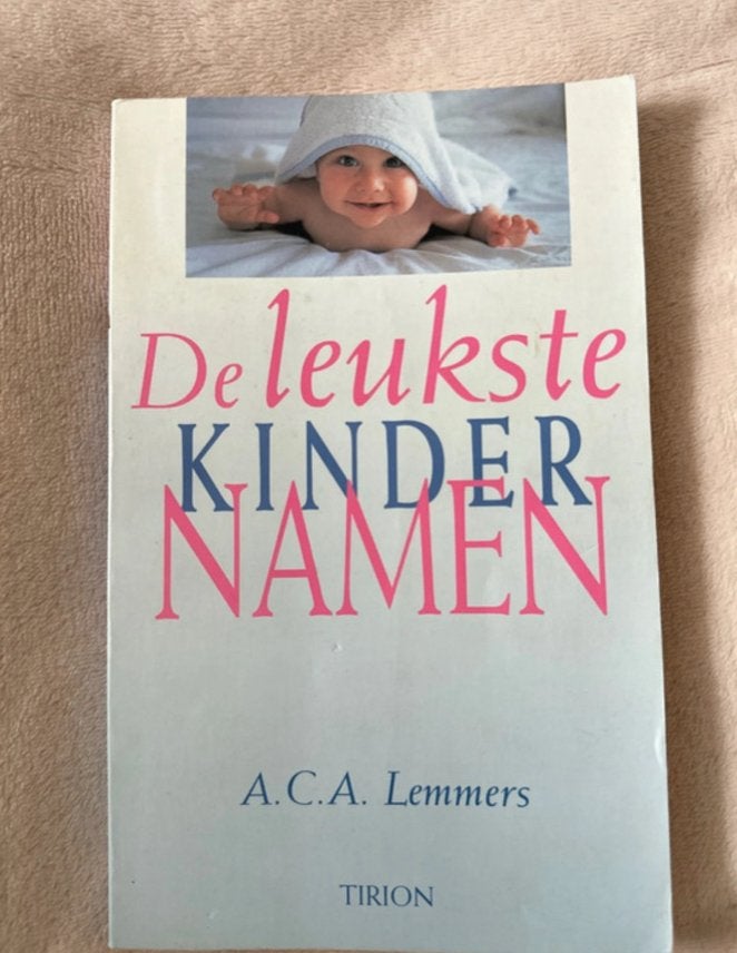 Boeken over namen en ontwikkeling van kinderen, Ophalen of Verzenden, Gelezen, Zwangerschap en Bevalling