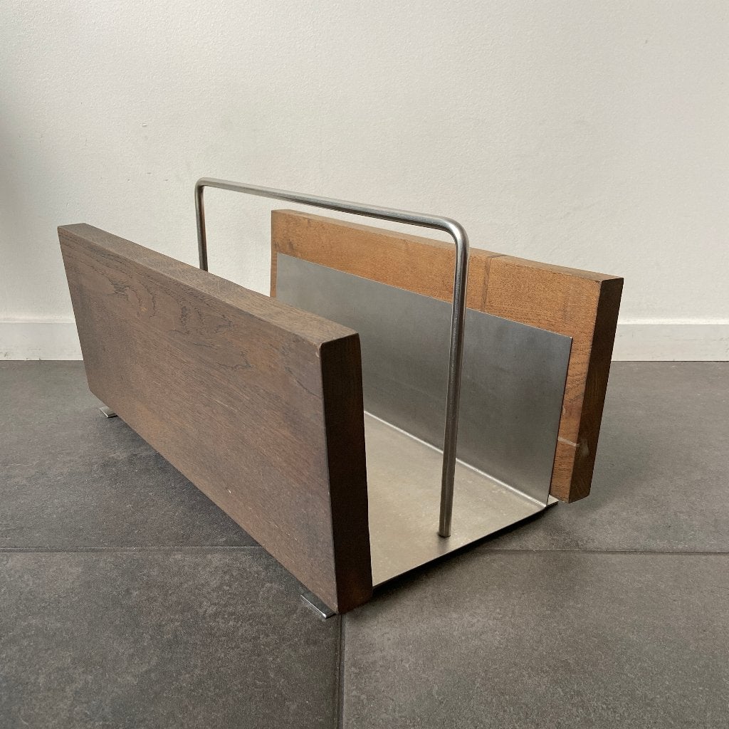 Modern Dutch design rvs krantenrek Bony design zgan, Rvs, Bony design, Ophalen of Verzenden, Zo goed als nieuw