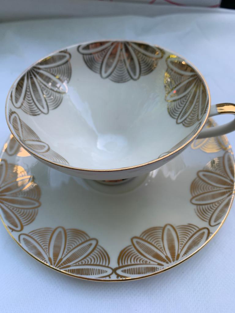 Vintage Bavaria F. 119 Kop en Schotel - Goudkleurig Decor, Ophalen of Verzenden