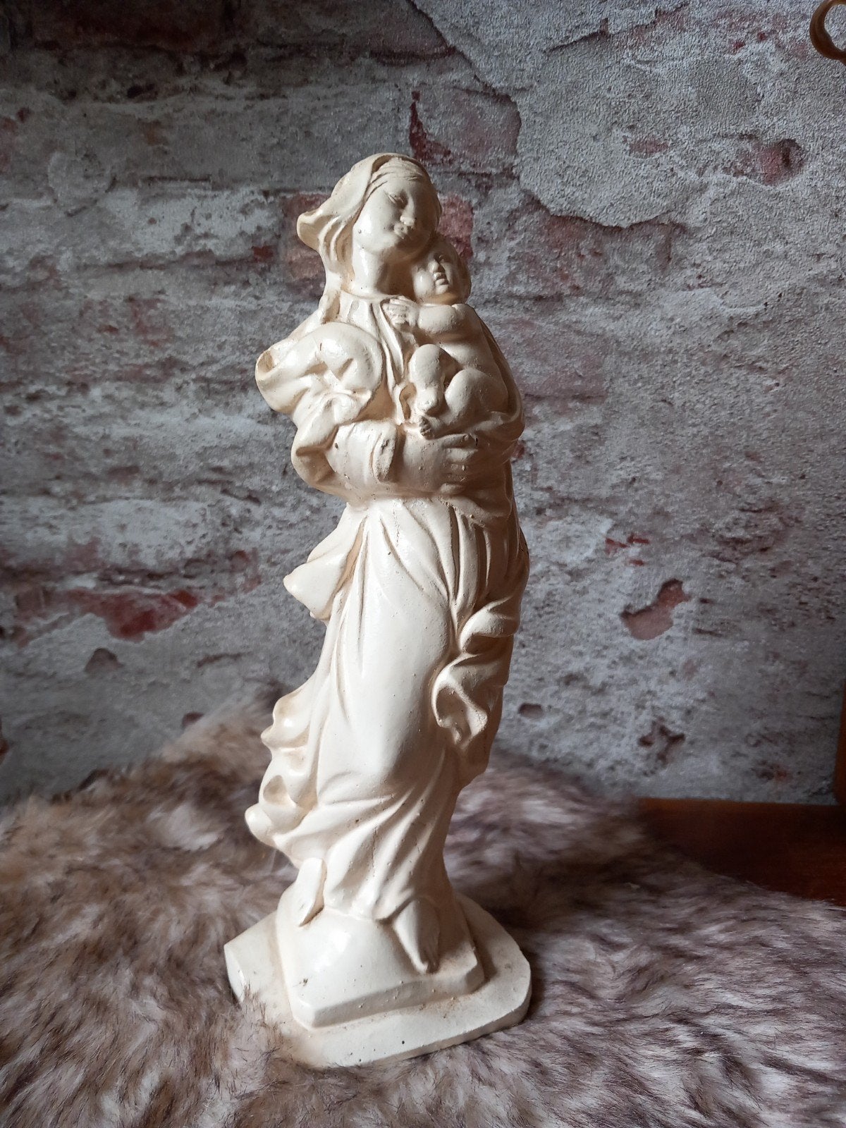 Beeldje Maria met Kind - 26 cm hoog, Ophalen of Verzenden, Gebruikt, Beeld(je), Christendom | Katholiek