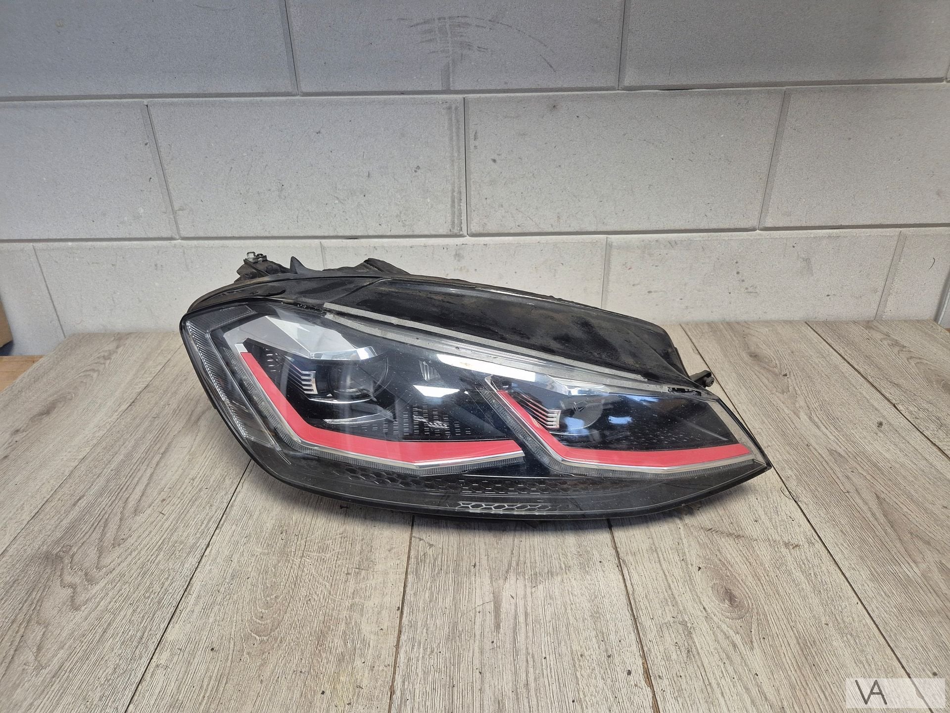 Koplamp rechts XENON LED van VW golf 7 gti facelift €150, Auto-onderdelen, Verlichting, Gebruikt, -, Volkswagen, -