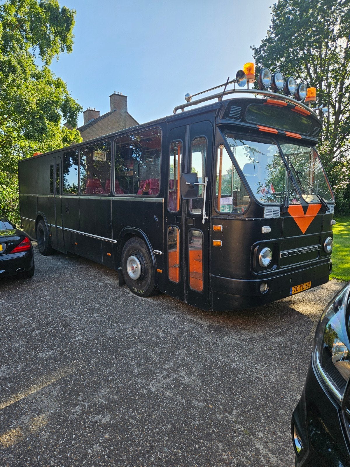 Den Oudsten-Leyland Camper Vrachtwagen Oldtimer, Buscamper of Camperbus, Half-automaat, Vloeistofverwarming, Diesel