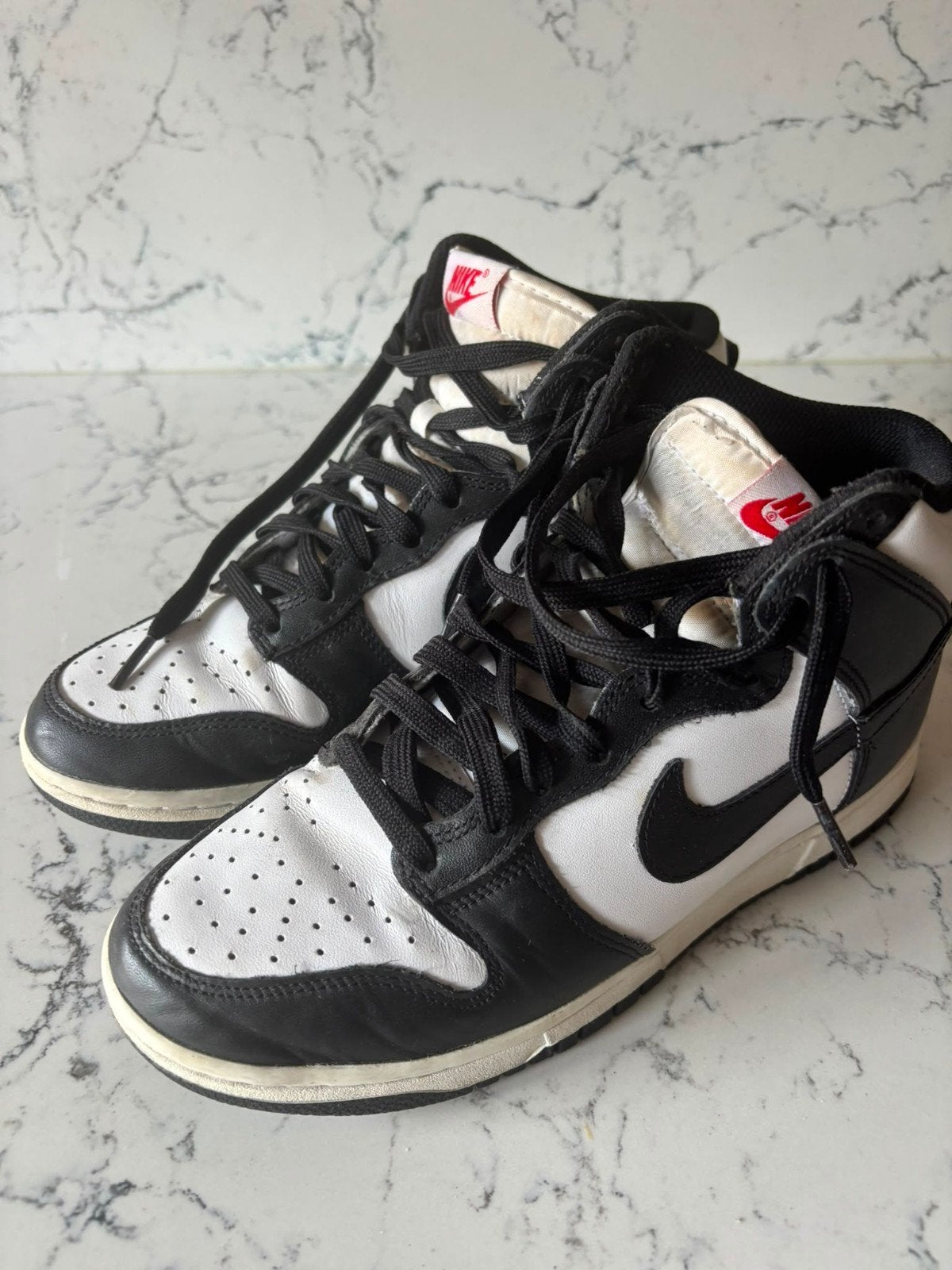 Nike Dunk High maat 38.5 izgst, Kleding | Dames, Ophalen of Verzenden, Zo goed als nieuw, Sneakers of Gympen